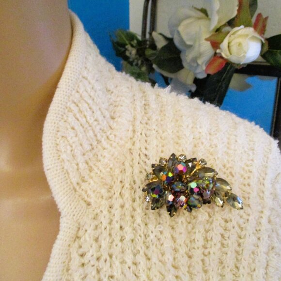 Verified JULIANA Austrian Crystal Rhinestone Dangle Bead Brooch~DeLIZZA & ELSTER - Picture 3 of 13